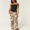 Lav midje baggy jeans med ku-mønster