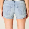 Lav midje, lysvasket denimshorts