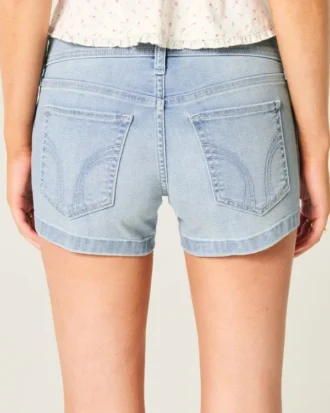 Lav midje, lysvasket denimshorts