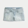 Lav midje, lysvasket denimshorts