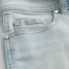 Lav midje, lysvasket denimshorts