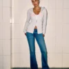 Lav midje, medium vask, bootcut-jeans