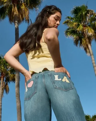 Lav midje, medium vask Los Angeles grafisk baggy jeans