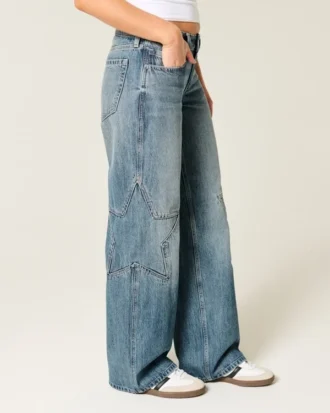 Lav midje, medium vasket baggy jeans med stjernegrafikk