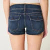 Lav midje, mørkvasket denimshorts