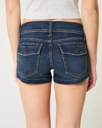 Lav midje, mørkvasket denimshorts