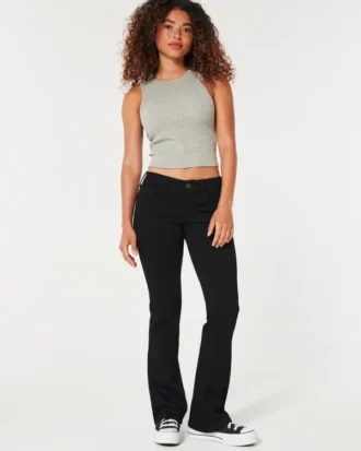 Lav midje, svarte bootcut-jeans