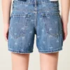 Lavt sittende baggy denimshorts med sløyfemønster