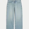 Lavt sittende baggy jeans med slitt look