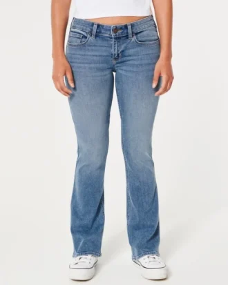 Lavt sittende bootcut-jeans i medium vask
