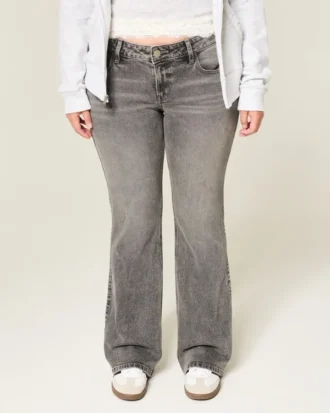 Lavt sittende grå bootcut-jeans