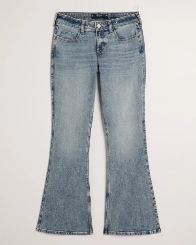 Lavt sittende jeans med medium vask og vidde