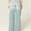 Lavt sittende, lysvaskede baggy jeans