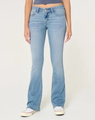 Lavt sittende, lysvaskede bootcut-jeans