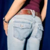 Lavt sittende, lysvaskede bootcut-jeans