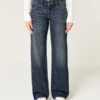 Lavt sittende, mørkvaskede baggy jeans