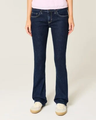 Lavt sittende mørkvaskede bootcut-jeans