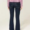 Lavt sittende mørkvaskede bootcut-jeans
