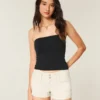 Lavt sittende poplin-shorts med blomstermønster på baklommen
