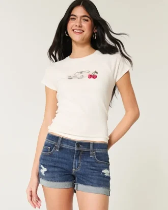 Lavt sittende, revne shorts i mørk denim