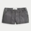 Lavt sittende twill-shorts