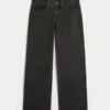 Lavt sittende, vasket, svart baggy jeans