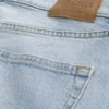Lyse, løse jeans