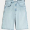 Lysvaskede, pyntede superbaggy denimshorts