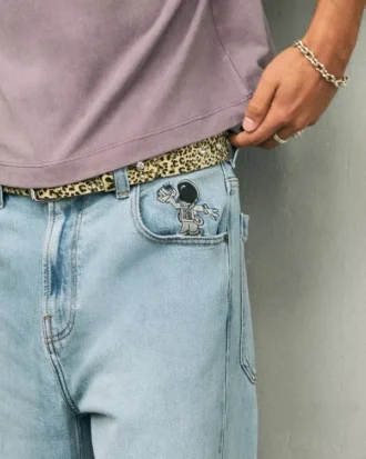Lysvasket astronautgrafikk Superbaggy jeans