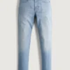 Lysvasket atletisk skinny jeans