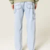 Lysvasket, løs malerjeans