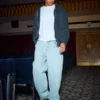 Lysvasket skaterbaggyjeans