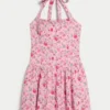 Mini-kjole med lav midje og halterneck