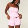 Mini-shorts i fleece med hjerte-grafikk