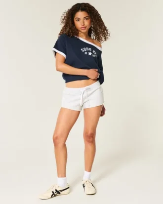 Mini-shorts i fleece med striper på siden