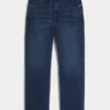 Mørkvaskede, løse jeans