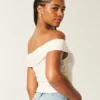Off-shoulder-top med blonder