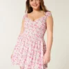 Off-the-Shoulder asymmetrisk minikjole