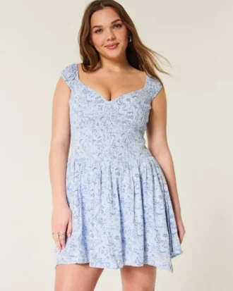Off-the-Shoulder asymmetrisk minikjole