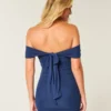 Off-the-shoulder bodycon-kjole i mesh