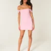 Off-the-shoulder bodycon-kjole i mesh