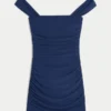 Off-the-shoulder bodycon-kjole i mesh