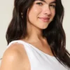 One-shoulder-top i linblanding