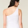 One-shoulder-top i linblanding