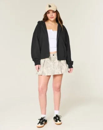 Oversized hettegenser med glidelås