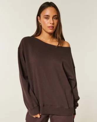 Oversized off-the-shoulder-genser Oversized off-the-shoulder-genser