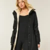 Parkas med fuskepelsfôr