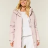 Parkas med fuskepelsfôr