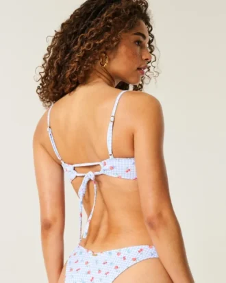 Ribbet bikini-top med rund hals