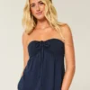 Stroppeløs babydoll-top med snøring